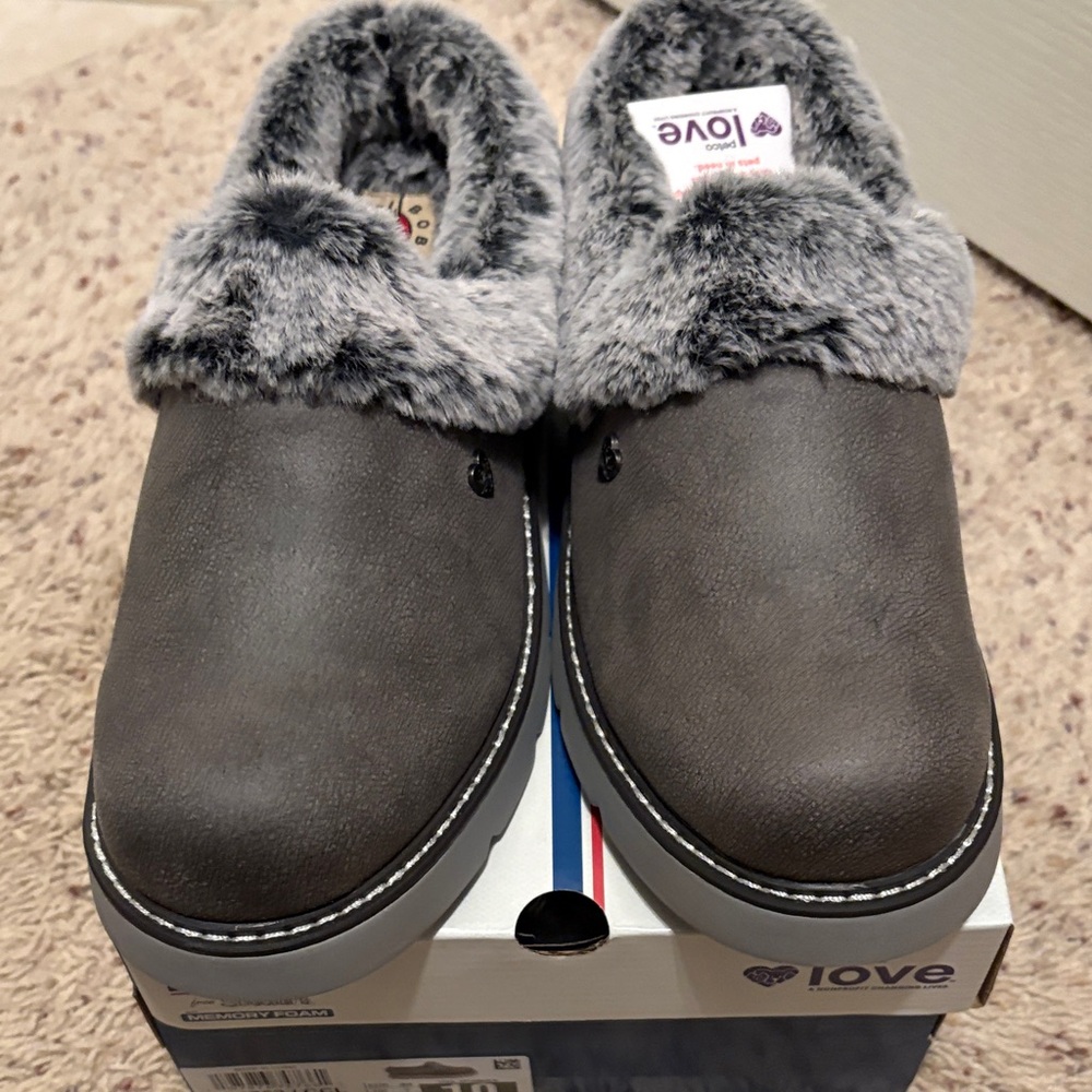 NWT BOBS from Skechers Gray Faux Fur Slippers